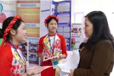 PHÓNG SỰ KHKT NINH BÌNH 2025